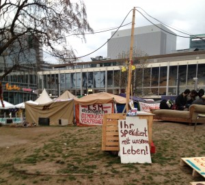 Occupy Camp in Frankfurt am Tag der M31 Demo