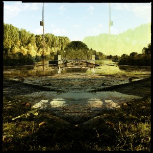 Hochwasser auf dem Biedensand in Lampertheim. Aufgenommen mit der Hipstamatic am 07.06.2013
