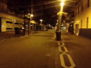 Lampertheimer Kaiserstraße bei Nacht